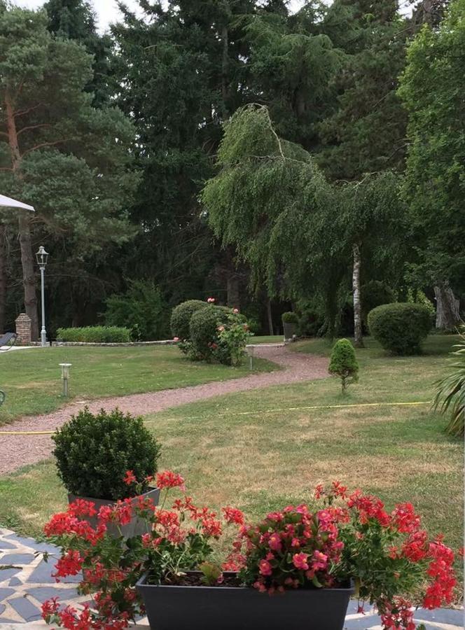 Chambres D'Hotes Saint Hubert Saunay Zewnętrze zdjęcie